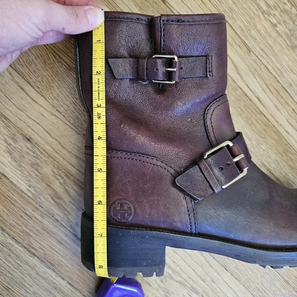 Tory Burch Chrystie genuine leather brown buckle moto boots chunky heel size 8.5 - Picture 11 of 11